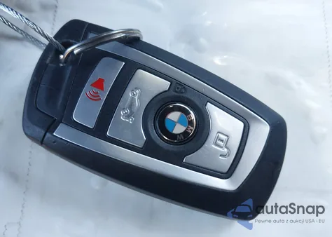 2016 BMW M4 z USA, uszkodzony, nr VIN WBS3U9C56GP969034